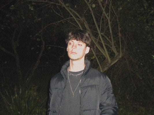 Moody bass house returns to Jadū Dala with Fraxy's 'WAITING4U'